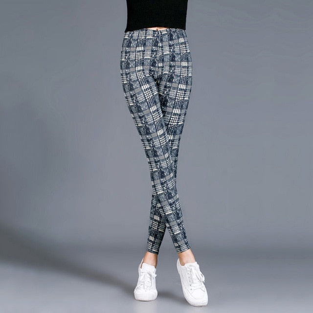 Ramla Printed Plaid Pencil Style Leggings (Elastic Waist Trousers)