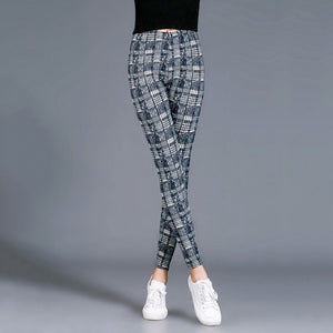 Ramla Printed Plaid Pencil Style Leggings (Elastic Waist Trousers)
